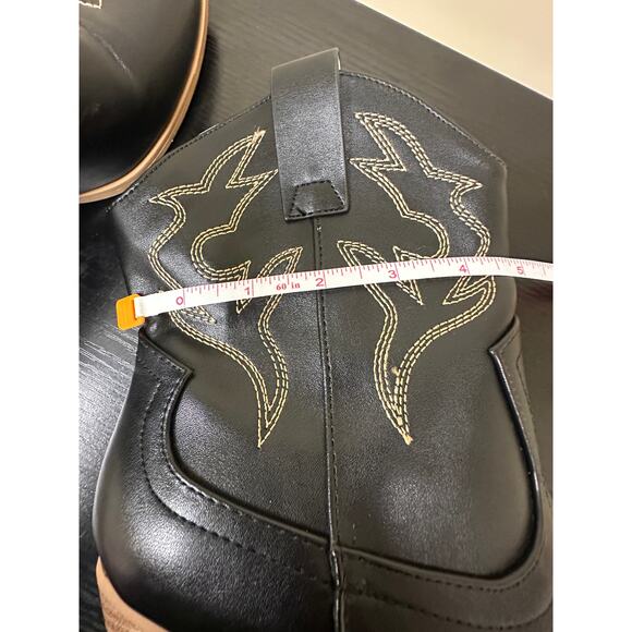 Soda Size 9 Cowgirl Western Embroidered Ankle Boots Bootie Pointed Toe Black - Picture 12 of 13